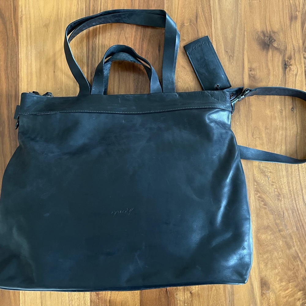 MARSÈLL Multi-Handle Tote in Black Leather. Excellent condition.